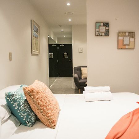 Brand New Apartment With Pool & Gym Auckland Buitenkant foto
