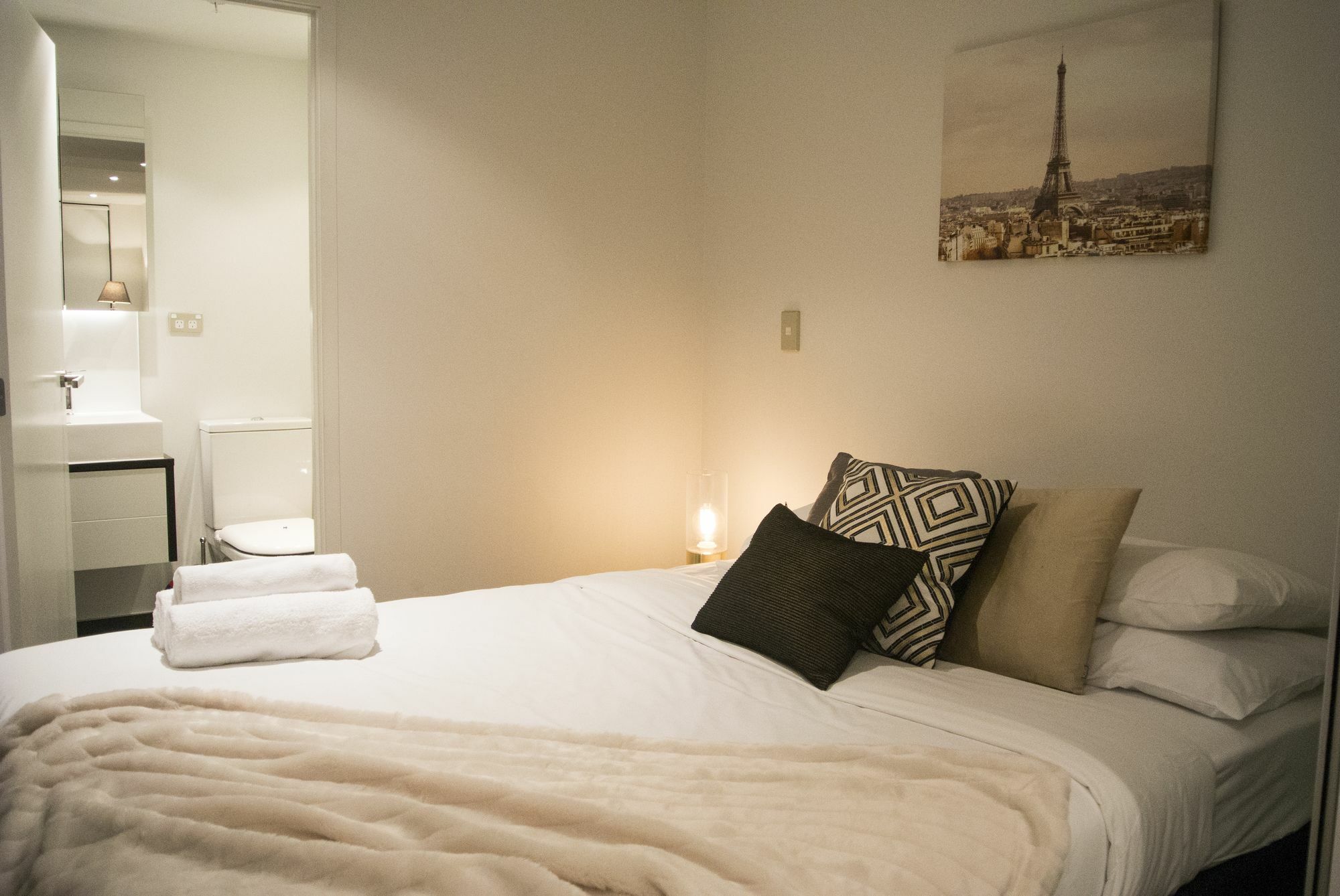 Brand New Apartment With Pool & Gym Auckland Buitenkant foto