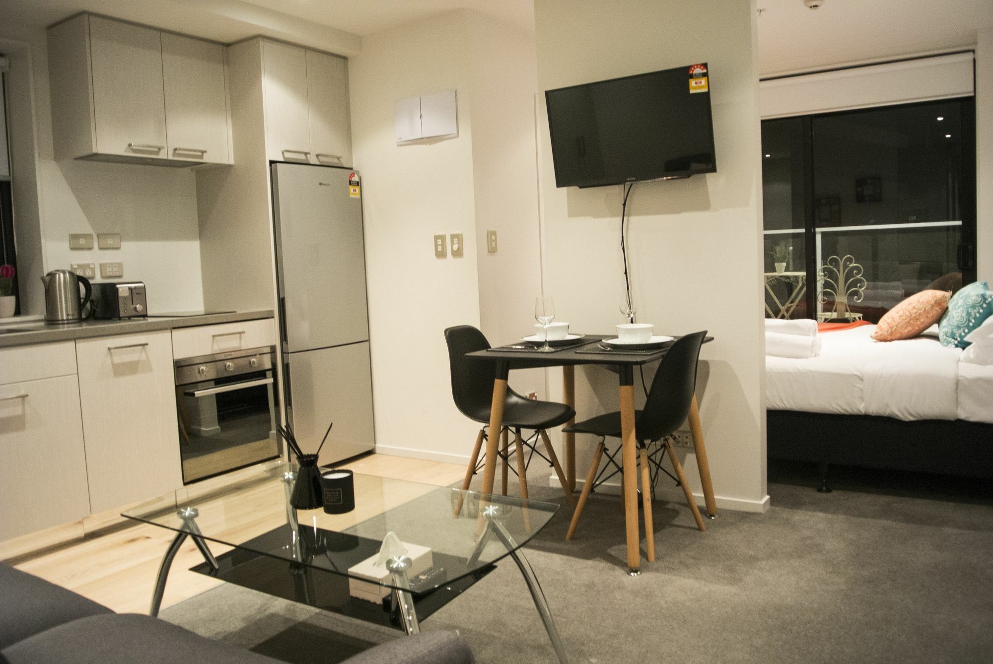 Brand New Apartment With Pool & Gym Auckland Buitenkant foto